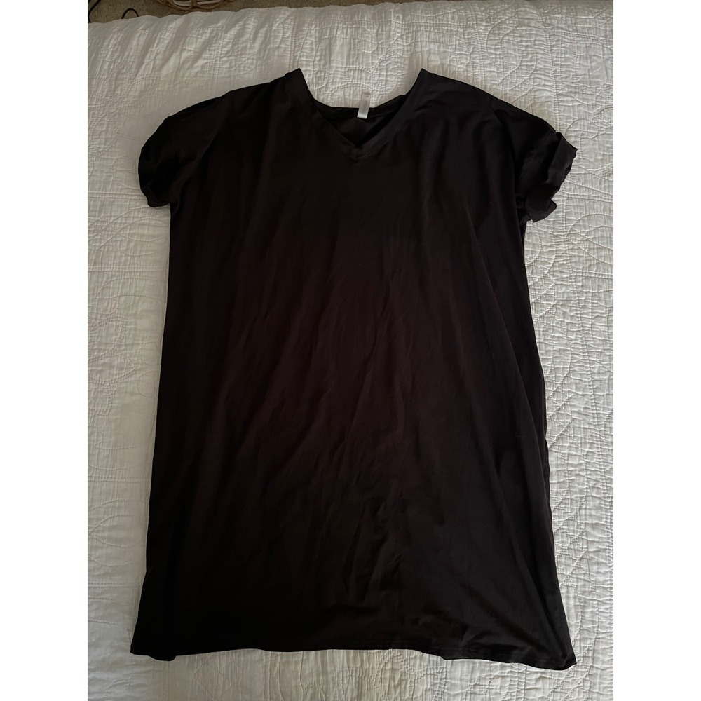 Zenana Outfitters Black V-Neck T-Shirt Dress Size 1X Rolled Sleeve
